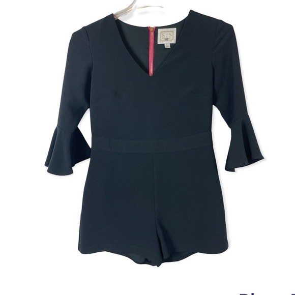 Sail To Sable STS Woman’s Size 4  Black Romper 3/4 Bell Sleeves Preppy - Picture 2 of 8